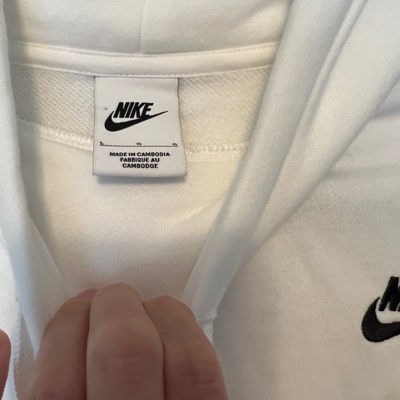 Nike Men's Bright White Funnel Mock Neck Pullover Sweatshirt Never Worn - Picture 4 of 9